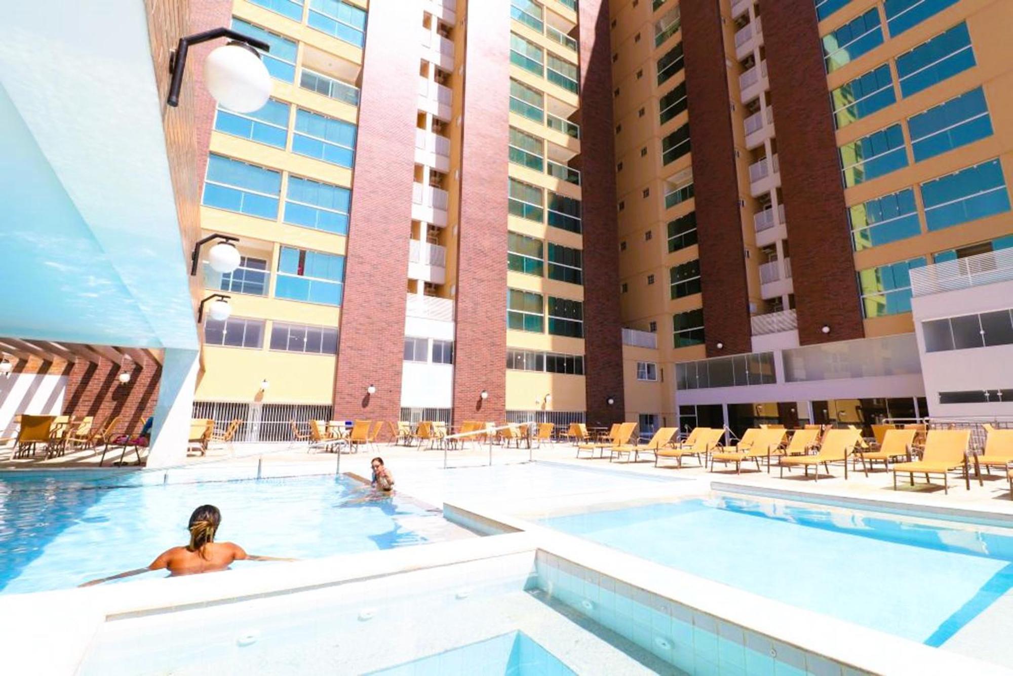 Piazza Diroma - Cortesia Park Diroma, Splash E Slide カルダス・ノバス エクステリア 写真